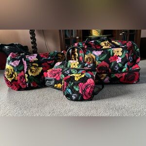 4 pieces of Vera Bradley Havana Rose luggage set.